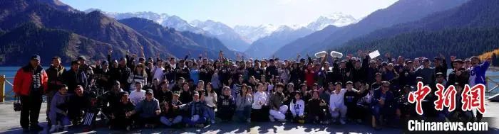 主旋律电影《援疆干部》杀青 图片