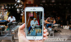 &ldquo;画中画&rdquo;里看喀什