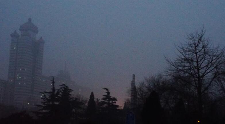 &ldquo;红警&rdquo;下的北京：你戴口罩了吗